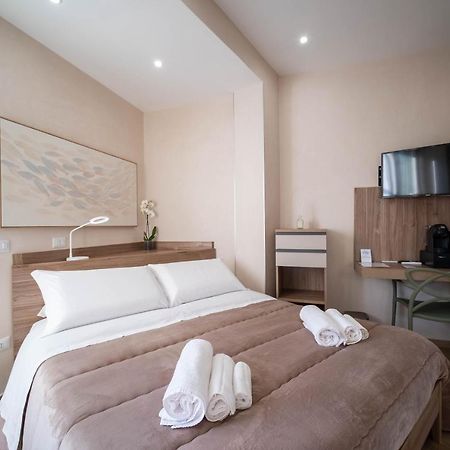 Esperia B&B オリヴェーリ エクステリア 写真