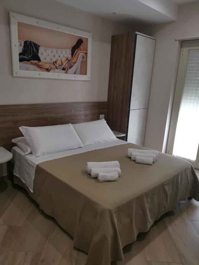 Esperia B&B オリヴェーリ エクステリア 写真
